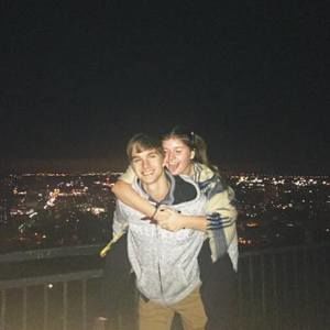 Meet your Posher, Madi